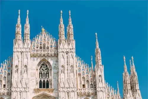 Der Mailänder Dom oder Duomo di Milano ist die Domkirche von Mailand, Italien.